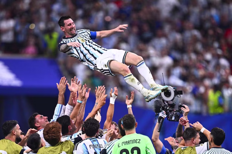 festejo messi egipto
